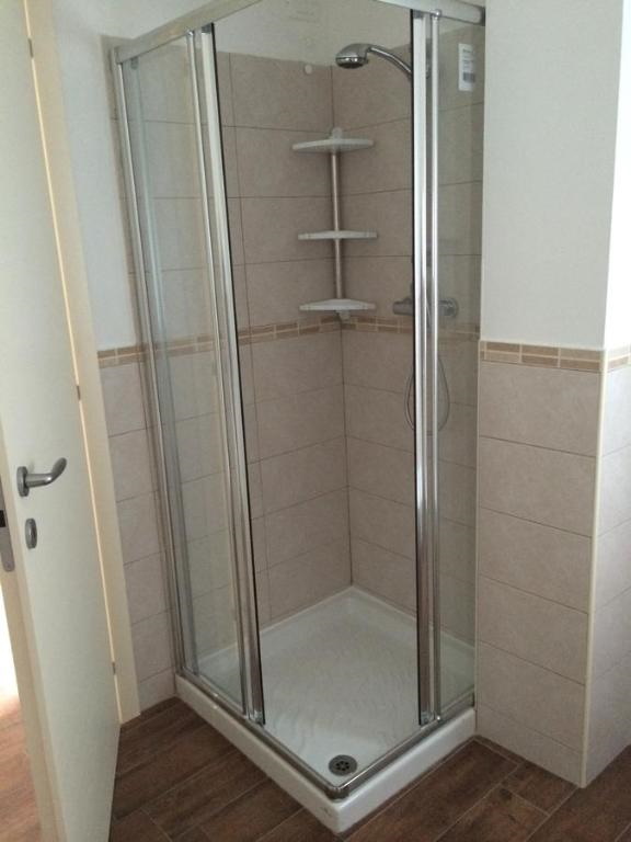 magdalena blick appartamenti funes bucaneve bagno doccia